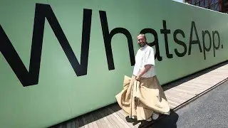 Jonathan Van Ness reveals there&rsquo;s 100M people on WhatsApp in the US | WhatsApp