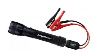 JumpsPower AMG5T torch jump starts car
