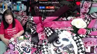 Valentine's Day  Pink Skunk   Wreath Today!