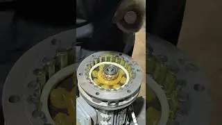 Install roller mechanical lubricant
