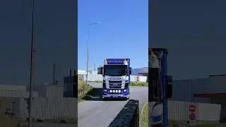 𝔖𝔞𝔦𝔫𝔱 𝔐𝔞𝔯𝔱𝔦𝔫𝔬𝔦𝔰 ✨ / SCANIA V8 OPEN PIPE 🔥 #hollandstyle #truckspotting #scania #openpipe