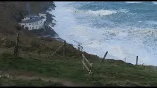 Bakers Folly, Lewinnick Cove, Newquay, Cornwall