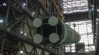 NASA Practices Lifting Giant SLS Pathfinder in VAB
