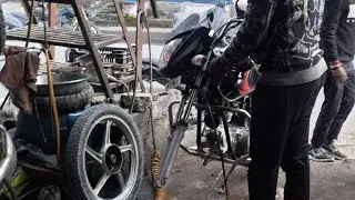 Gomukh Auto is live सर्दियों में बाइक स्टार्टिंग प्रॉब्लम कैसे दूर करें 🤣🏍️ गोमुख सर्विस सेंटर 🏍️🛵