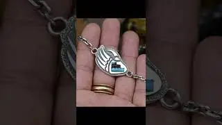 Earlier made Indian silver bear claw necklace, adorned with turquoise