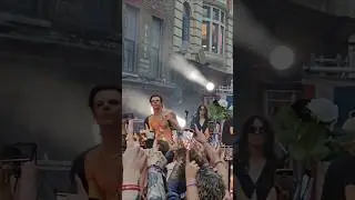 Crowd singing Zombie with Yungblud in Denmark Street, London 7 Aug 2025 #yungblud #rockgig #music