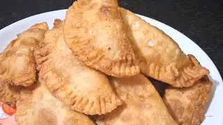 దీపావళి స్పెషల్ కజ్జికాయలు😋 పీట లేకుండా ఇలా ఈజీగా ఒంటిచేత్తో చేసేయండి👌kajjikayalu InTelugu Recipe 