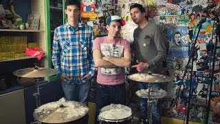 REWOLTI  -  MOŽDA DANAS (PARAMPA)