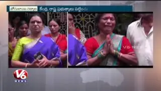 MLA DK Aruna Visits Kidnapped Doctor Srikanth Family | Gadwal | V6 News