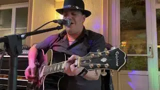 Crossroads - Calvin Russell cover by Will & Mo&rsquo;Blues