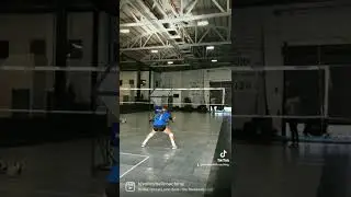 Emergency Pass 🙃 #shorts #volleyball #volleyballplayer #volleyballworld #vollyball #voleibol #vball