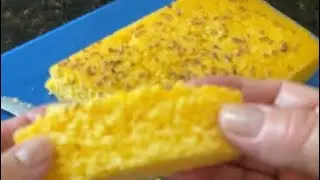 Cornmeal bread rolls with cream cheese