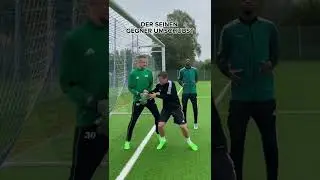 Torh&uuml;ter wenn sie bei Ecken zugestellt werden. #shorts #fu&szlig;ball #torwart #deutschland