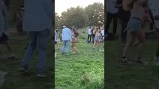 Burgess Park #parklife #latino #salsa #travelvlog #dance #walkthrough #travel #park #dancing #london