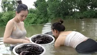 Life as a Single Country girl. A Fun day Catching Snails and selling fruits with lovely children.