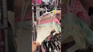 Omg vean toda esa ropa en liquidaci&oacute;n 😱😱‼️‼️ 