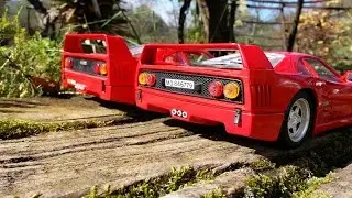 Ferrari F40 2X Burago vs. Tonka polistil 1:18