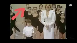 Prima apparizione di Lorella Cuccarini (Ma che sera - 15/04/1978)