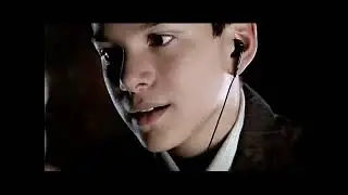 Spanish Compaq MP3 Player Commercial: The Interrupted Moment