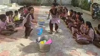 Smart Work By Girls #govtschool #kids #games #race #schoolactivity #school #classactivity #school