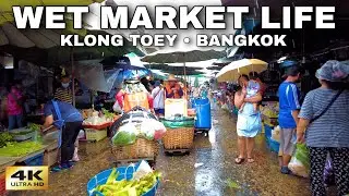 A Rainy Wet Market Life in Bangkok Thailand Walking [4K] 🇹🇭