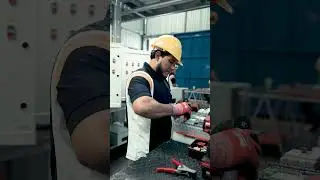 As&iacute; se crean los tableros el&eacute;ctricos industriales . #herramientas #equiposefectivos #ingenieria