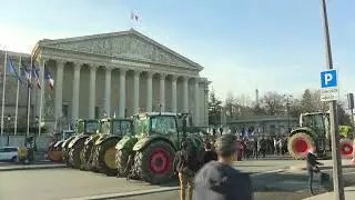 LIVE: French farmers protest the Mercosur deal