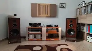 Celestion  Ditton 44
