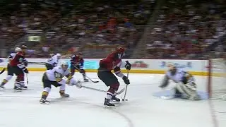 Perlini completely undresses Golden Knights defence to score absolute beauty