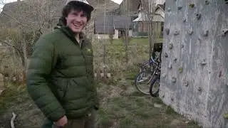 The Alpinist - Marc Andr&eacute; Leclerc in El Chalt&eacute;n and Playing Guitar scene
