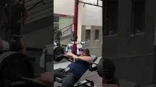 Sam Sulek FAILS Incline BENCH 😳 #fitness #grind #samsulek