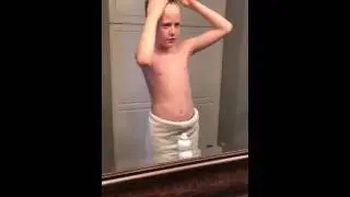 Hollister being Kevin from Home Alone