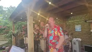 Uptown Funk Ooops Upside Your Head clip-The Big Kahuna-The Bull's Head, Boreham Street-June 22, 2025