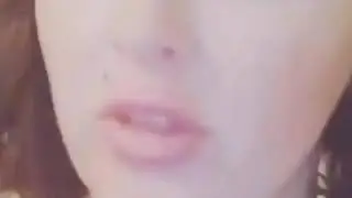 GET FULLER LIPS USING THE CANDYLIPZ RED APPLE