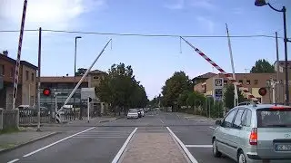 Spoorwegovergang Reggio Emilia (I) // Railroad crossing // Passaggio a livello