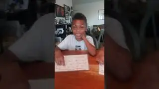 Homeschool activity: point to the number in English, Spanish & Italian