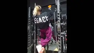 working on chest to bar #fitness #femalefitness #femalehealth #health #pullups