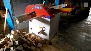AUTOMATIC PALLET BLOCK CUTTING MACHINE