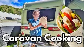 #111 Caravan Cooking: Pizza-Kebab Wraps Outdoors!