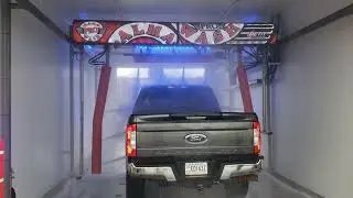 Petit Accutrac 360-i In Bay Automatic Car Wash
