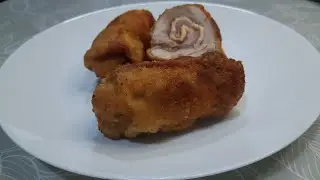 Sajtos sonk&aacute;s csirkecomb