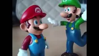 Mario vs Luigi (a Re-Upload) - a Stop Motion Film