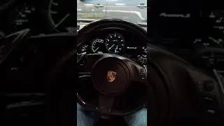 Porsche Panamera S Hybrid startup
