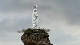 Bonsoir. Добрый вечер. Good evening. Бискайский залив Атлантики, Пиренеи, чайки и скала Девы Марии