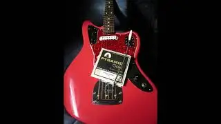 Fender Jaguar + Pyramid Flatwound Strings