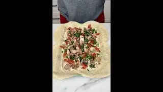 Быстрый и удобный обед, который удобно держать в руке!