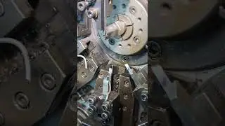 Wire Morphing #springs #wireforming #satisfying #oddlysatisfying #automation #engineering #supplier