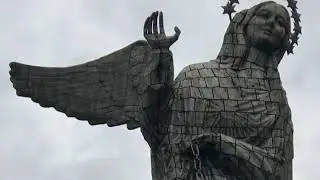 Ecuador - Quito  Hop-on-Hop-off Bus City Tour 7.9.2019