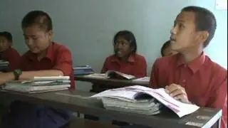GoodWeave Works to End Nepal Child Labor, Educational Opportunities at Hamro Ghar - produced by CNN