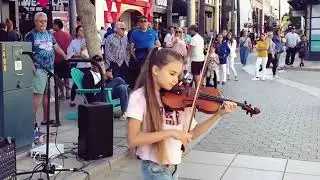 🎻&hearts;️ Karolina Protsenko's street violin performance - #LkFan